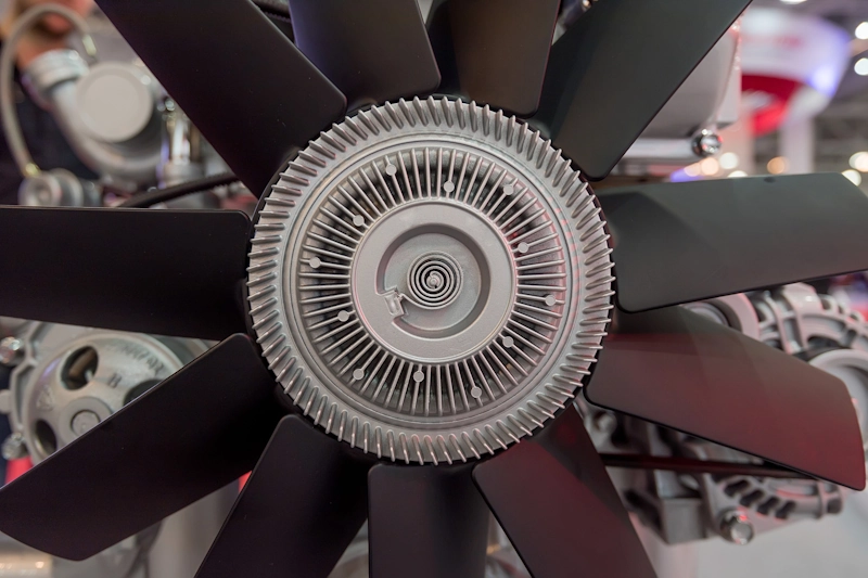 Mastering Engine Cooling System Care for Heavy-Duty Diesel Trucks